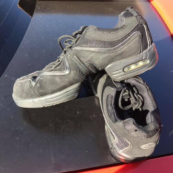 LEO'S WOMEN'S HIP-HOP DANCE SNEAKERS - Picture 1 of 4